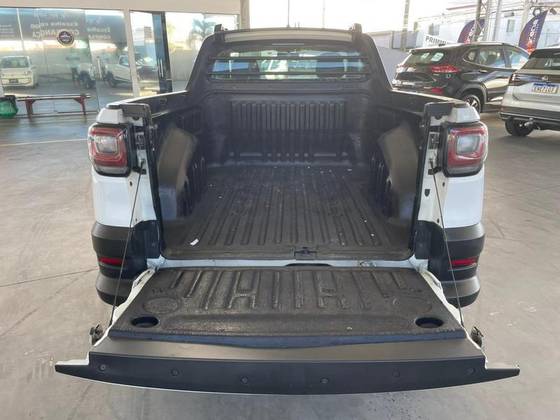 FIAT STRADA 1.3 FIREFLY FLEX FREEDOM CD MANUAL FIAT STRADA 1.3 FIREFLY FLEX FREEDOM CD MANUAL